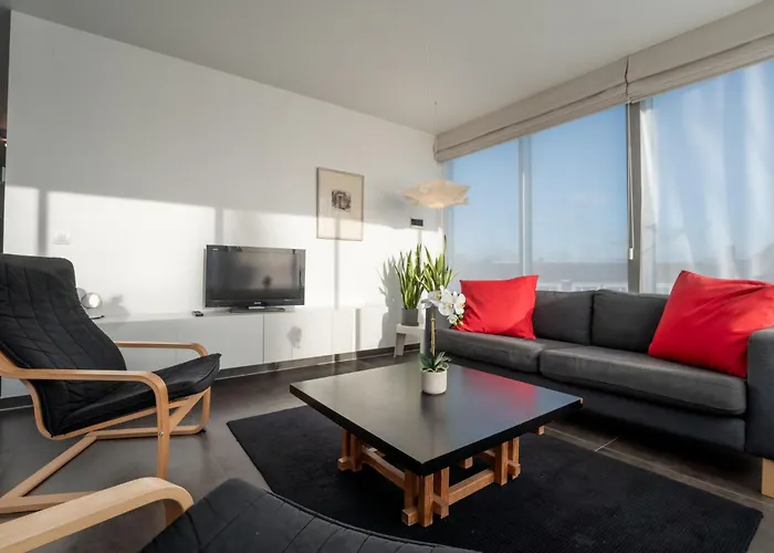 Ocean With Parking By Interhome アパート