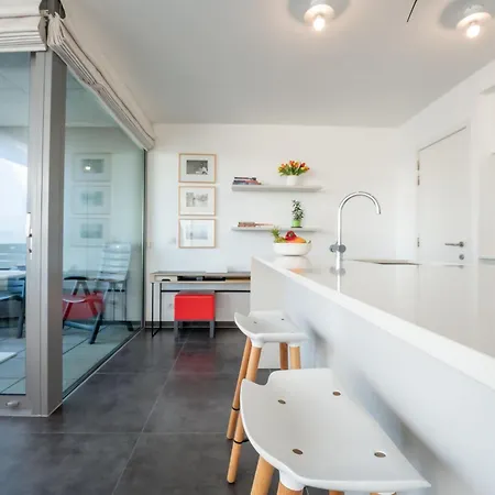 Ocean With Parking By Interhome